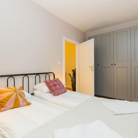 Shortstaypoland Targowa B160 Варшава Екстериор снимка